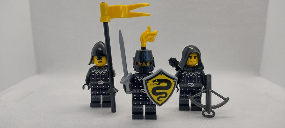 Lego 3 rycerzy herbu Węża