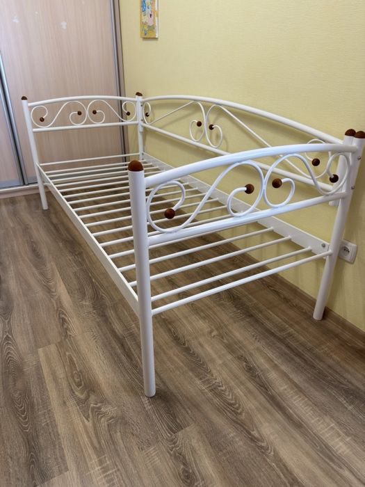 Продам дитяче ліжко, металеве Verona Lux 80*190. Десткая кровать