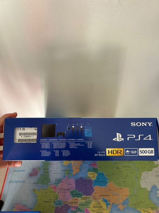 Consola PS4 Slim 500GB nova, 2 comandos originais Dual Shock, jogos