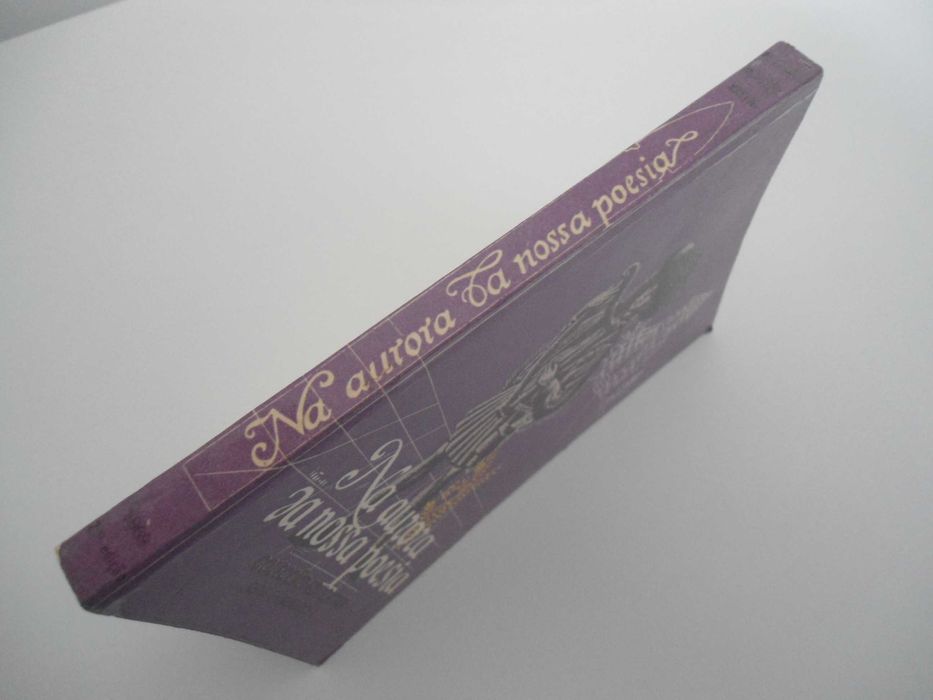 Na Aurora da nossa poesia por Ester de Lemos