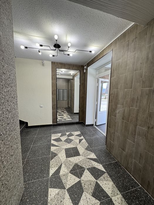 Продаж дизайнерської квартири  по вулиці Любечська 114 ( Масани)