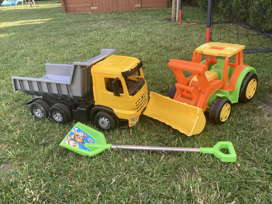 Zabawki ogrodowe stan bardzo dobry