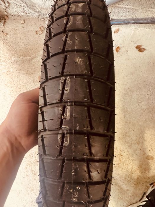 Peneu moto 100/70-19M/c