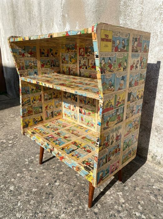 m-vel-vintage-capeada-com-banda-desenhada-do-tio-patinhas-vendas-novas