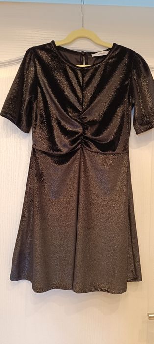 Sukienka Reserved 134- jak NOWA