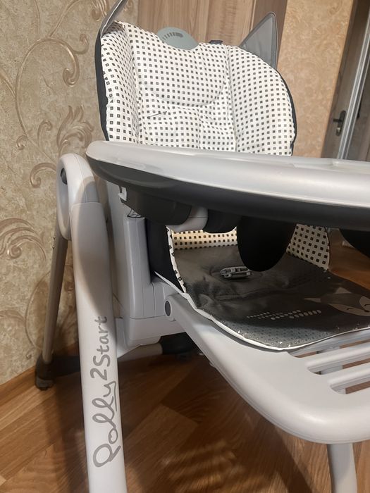 Стільчик для годування  Chicco Polly 2 Start, 4-х колісний