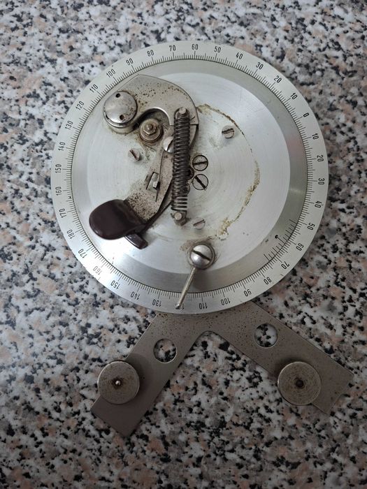goniômetro antigo