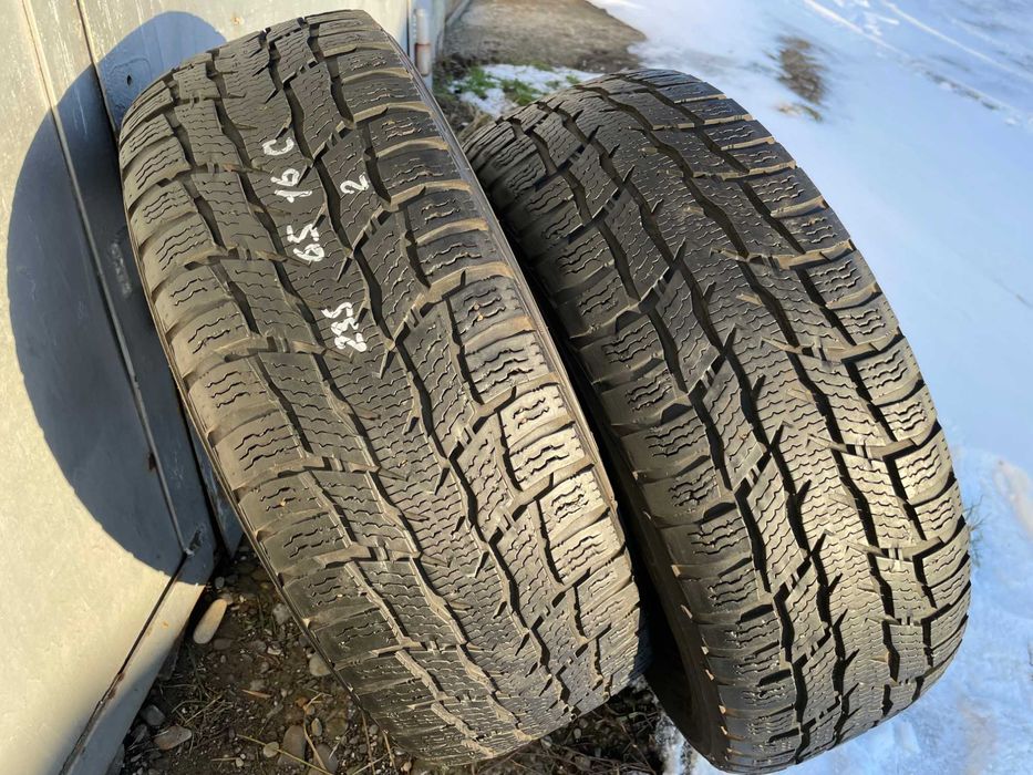 ЗИМА 235/65R16 C NOKIAN грузовые - 2шт. - Есть и другие