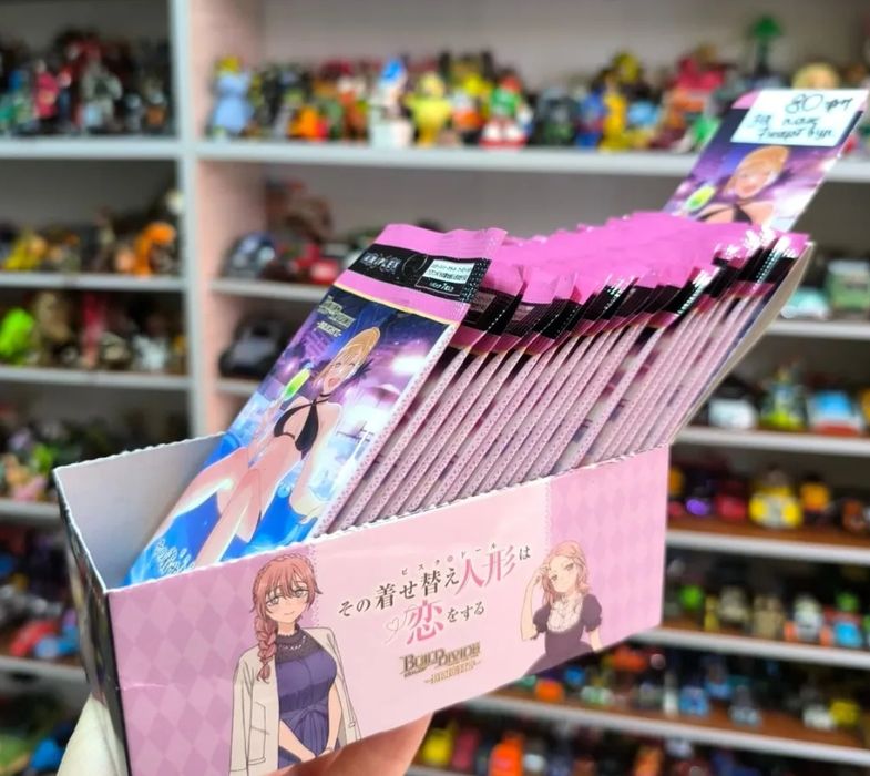 Аниме карточки фарфоровая кукла My Dress-Up Darling Aniplex