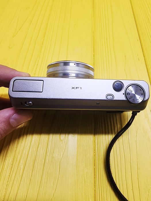 fujifilm xf1 - купити цифрові фотокамери - Ціна на OLX.ua