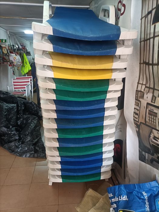 Esperguicadeira plastico