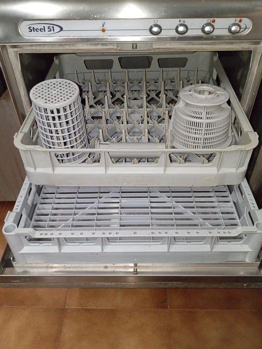 Máquina Lavar Louça Industrial Inox - COLGED Steel 51