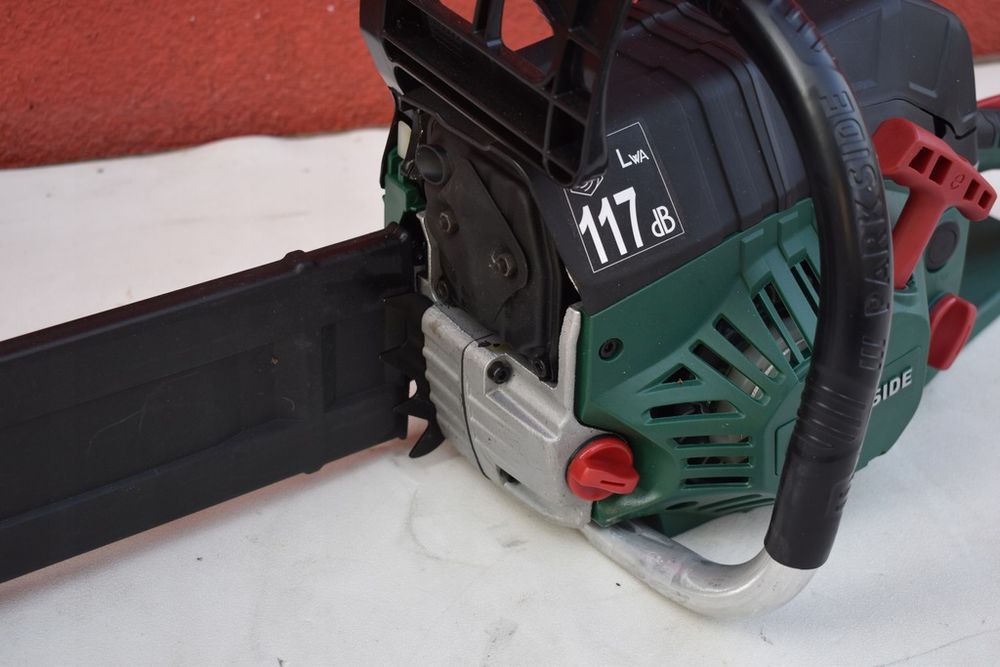 Pilarka spalinowa Parkside PBKS 53 A2