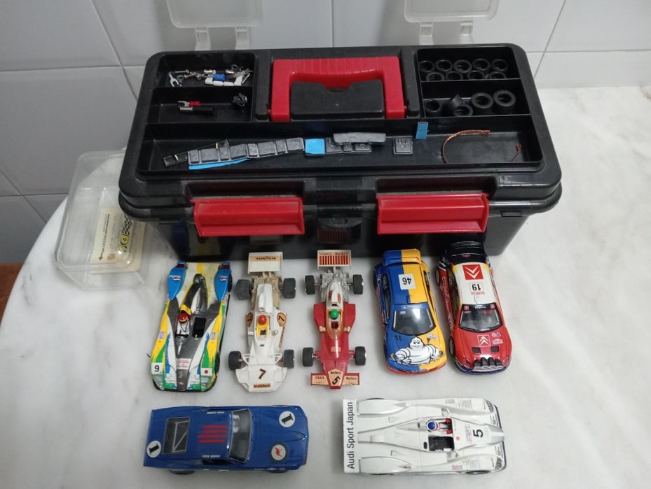 Carrinhos slot pista scaletrix e outras