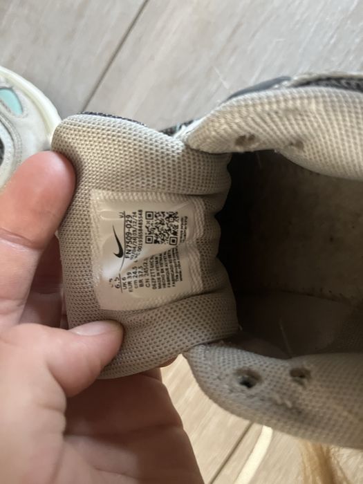 Спортивні кросівки nike