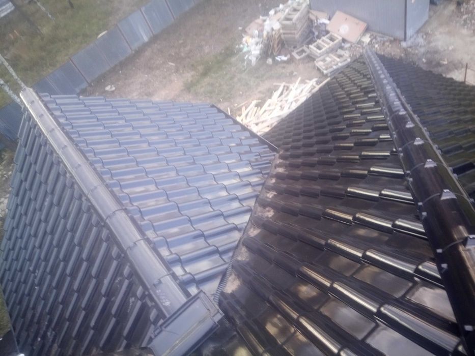 Budowy Domów. Dachy.