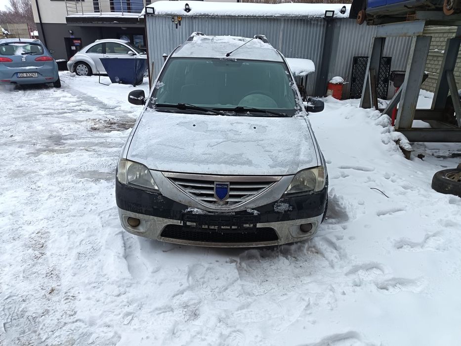 Dacia Logan na części