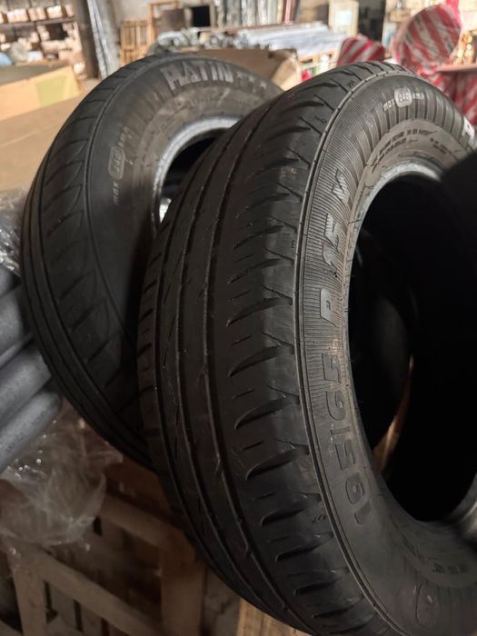 Продам б/у резину 195/65/R15