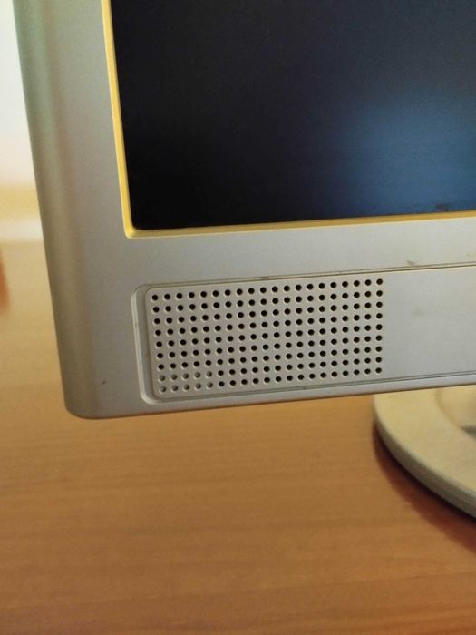 Monitor HP vs19e 19''