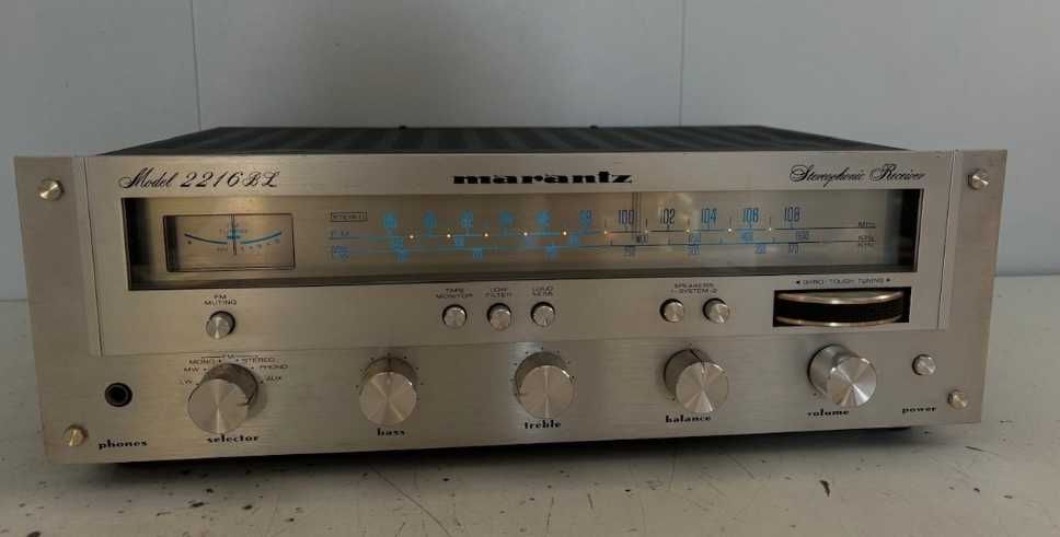 Marantz - 2216BL Receptor estéreo de estado sólido