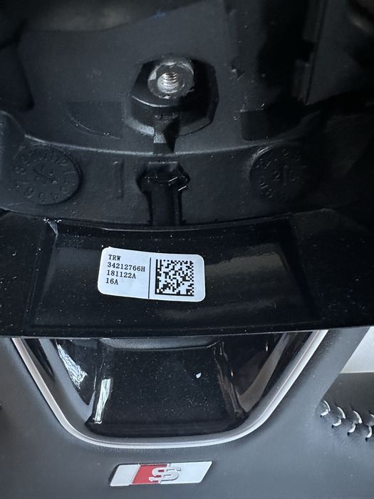 Руль audi a3 a4 a5 b9 скошений скошане s-line