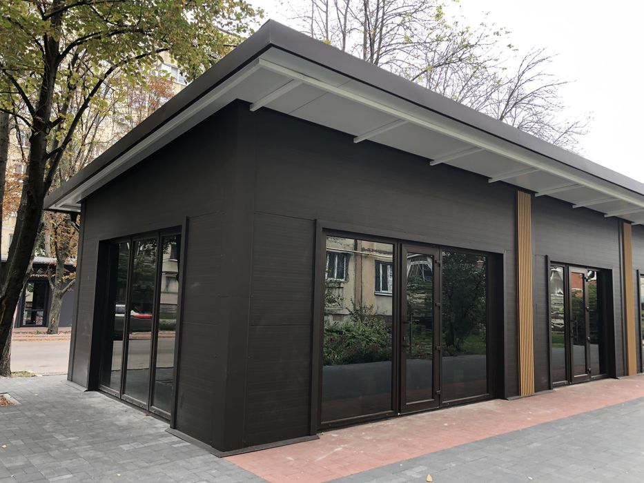 Торгівельні павільони (вул. Небесна Сотня)