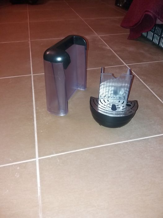 Máquina de café nespresso e delta (MELHOR OFERTA)