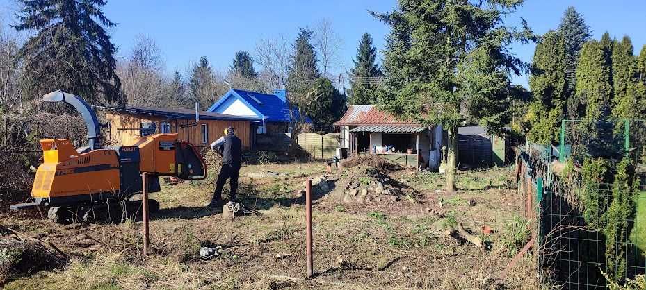 Usługi rębak zrębkowanie gałęzi wycinka drzew czyszczenie działek