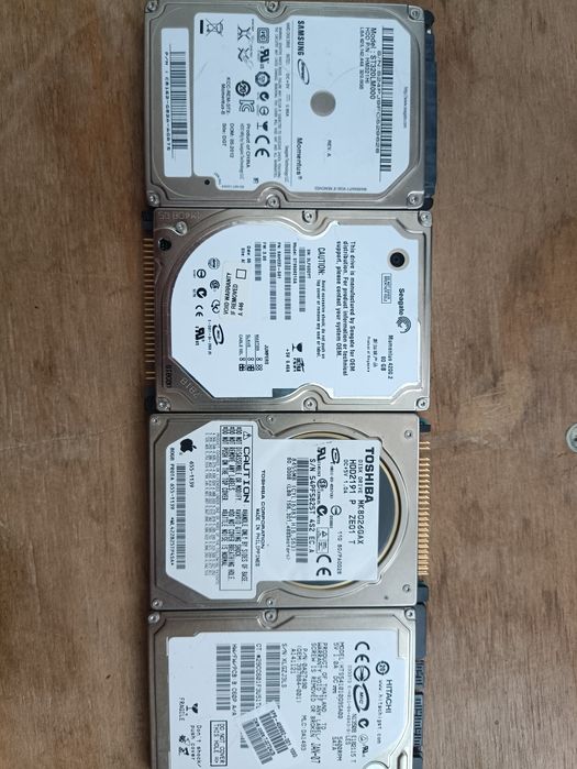 Комплектуючі до ноутбуків