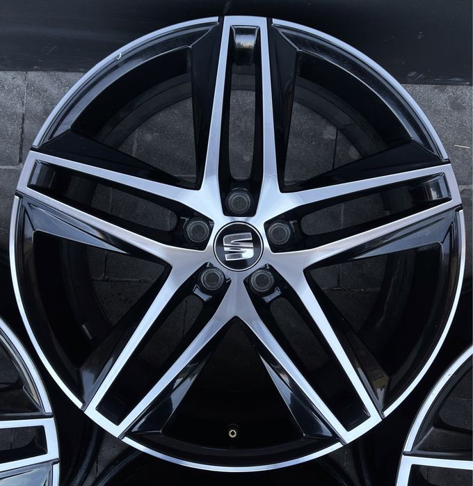 Диски Seat Ibiza R18 5x100 Et51 7J. Subaru/Skoda/Audi/VW