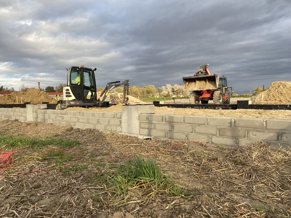 Usluga minikoparka, koparka kołowa, ładowarką teleskopową