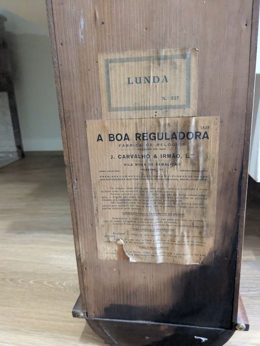 Relógio de parede antigo