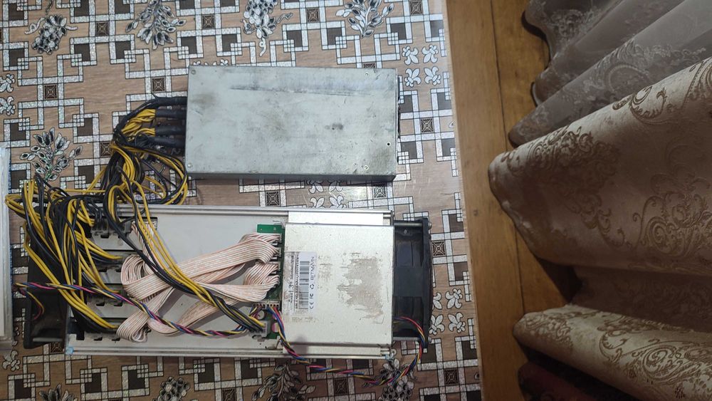 Antminer L3+ ASIC для майнінгу