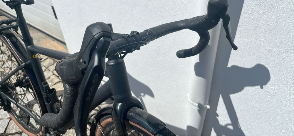 Bicicleta Gravel 1x12 shimano GRX