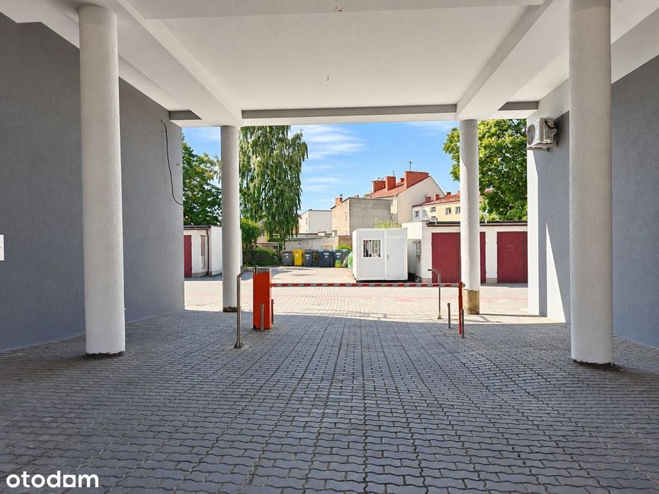 Słoneczne mieszkanie z dużym balkonem - 2 piętro