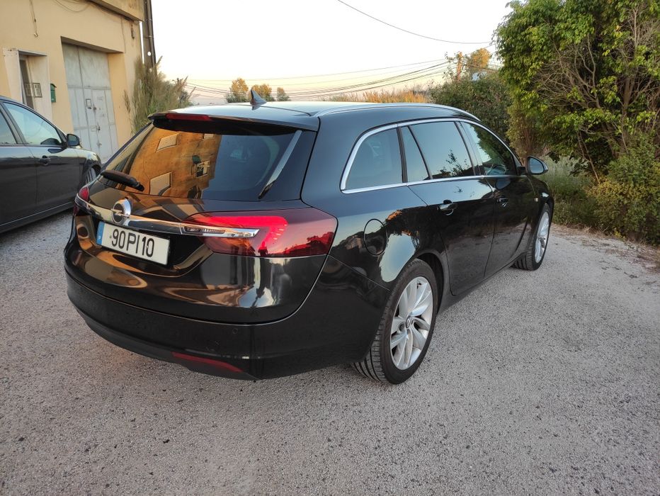 Opel Insignia Sportourer 2.0 CDTI Ecoflex — photo 2