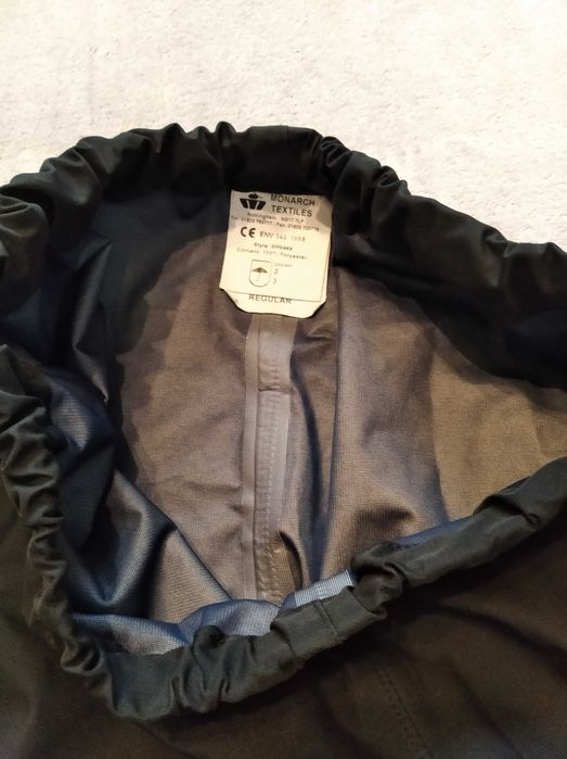 Spodnie przeciwdeszczowe Monarch Textiles roz. L wojskowe