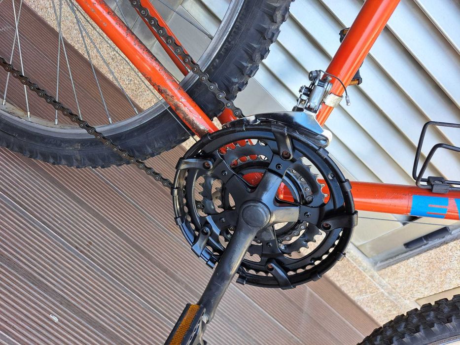 Bicicleta com pouco uso