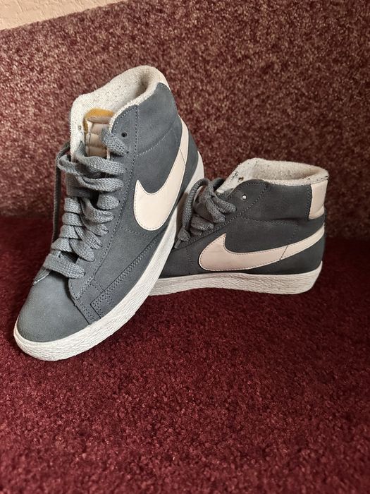 Продам Nike blazer