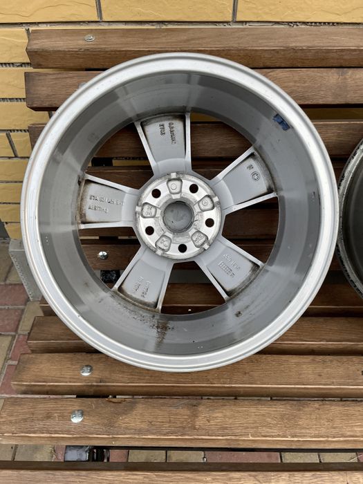 Диски Оригінал R16 5.112 ET43 Шкода А5 А7 Гольф Джета Тоуран