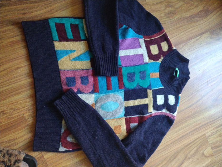 Wełniany sweter vintage od Benetton rozm. M