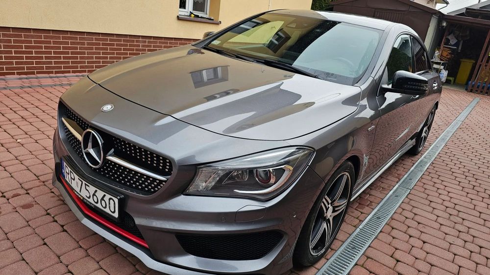 Mercedes-Benz CLA 2.0 CLA250 211KM 4 matic 4x4 Automat SPORT AMG BDB 2 kpl kół Zamiana S