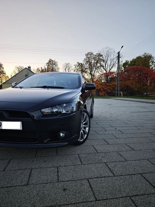 Mitsubishi Lancer