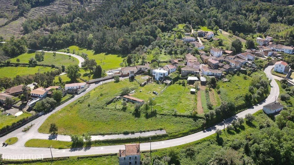 Urban Plot in Lousã – 3374 m² for €115,000