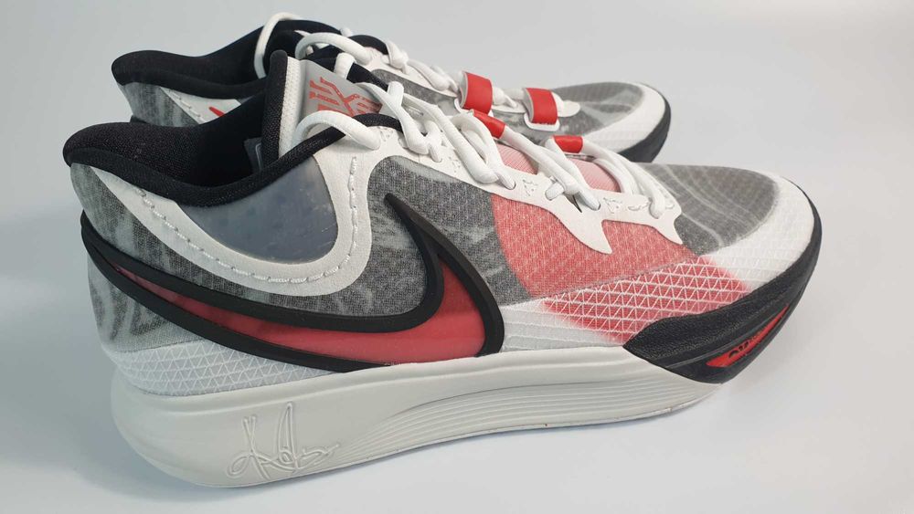 buty sportowe NIKE KYRIE 8 rozmiar 42,5