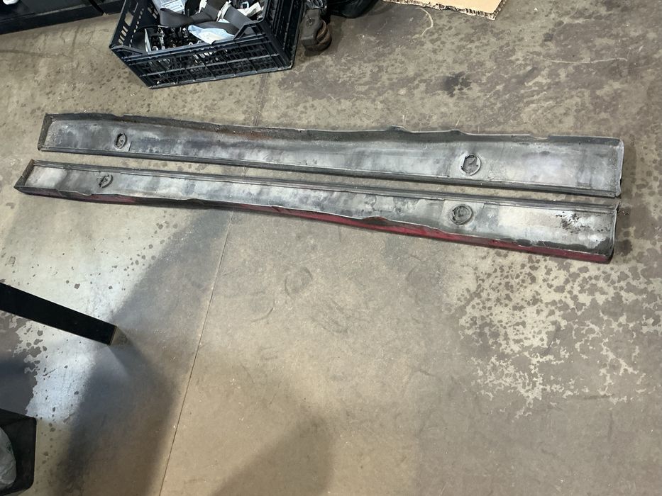 Embaladeiras BMW e36 316i sedan 5 portas originais