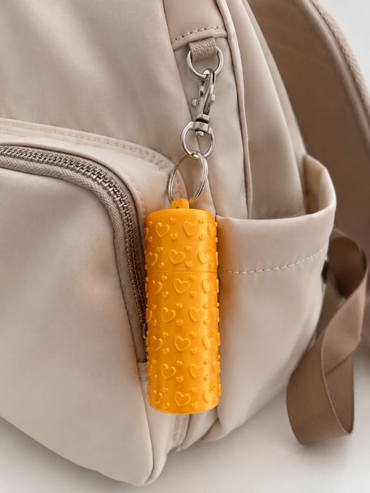 Porta Batom Chaveiro com Corações | Impresso em 3D | Prático e Elegante para Bolsa ou Mochila