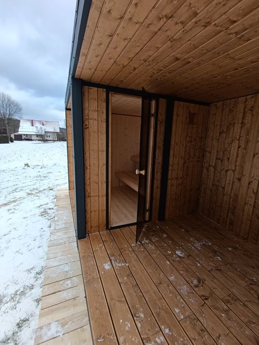 Sauna ogrodowa izolowana z tarasem