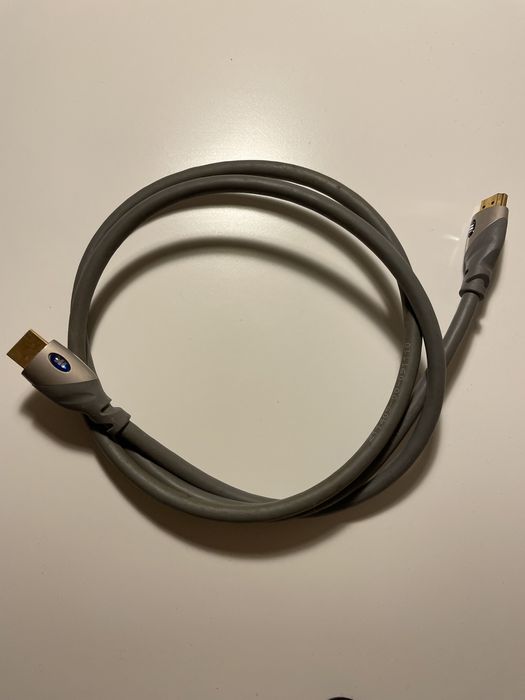 Cabo HDMI dourado