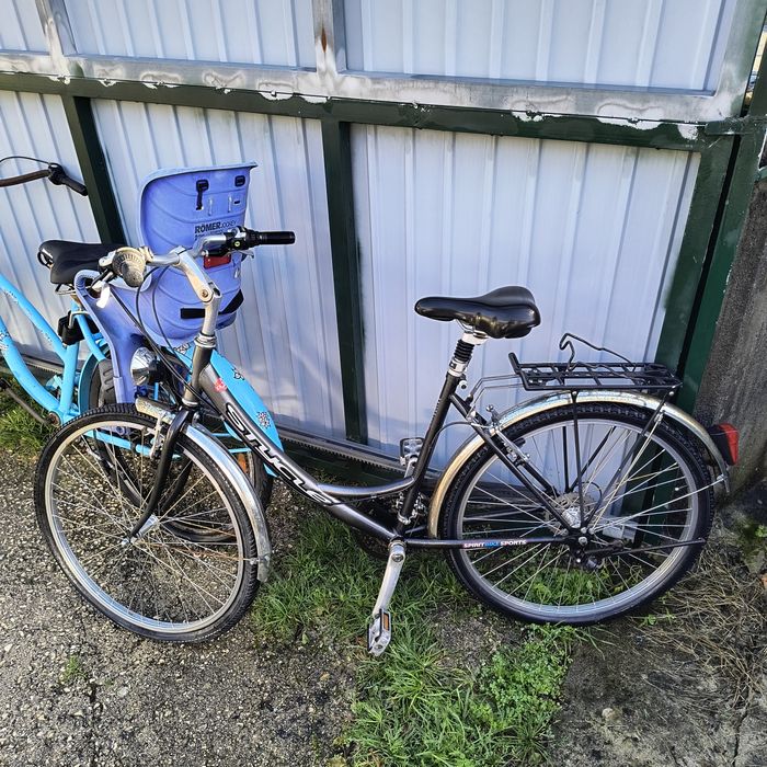 Bicicletas e corta relva